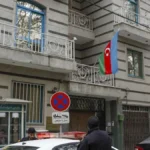 Yol polisi sürücüləri həftəsonu yollarda diqqətli olmağa çağırıb